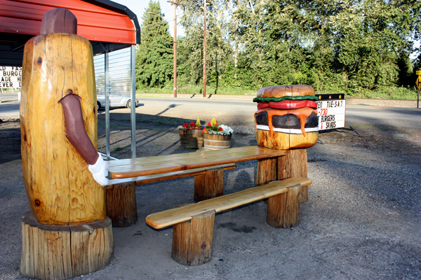 hot dog and hamburger picnic table